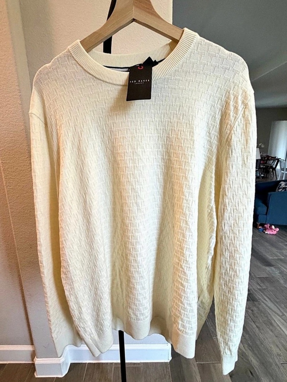 Ted Baker LS T STITCH CREW NECK Textured Crew Neck in Cream Size 6 NWT